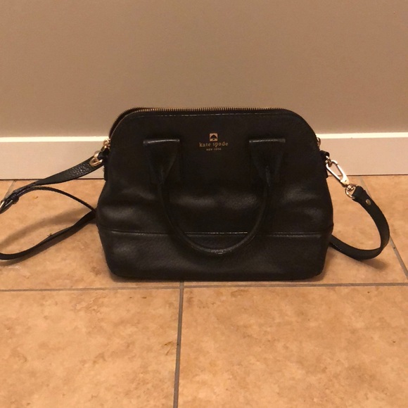 kate spade Handbags - Black Kate Spade purse